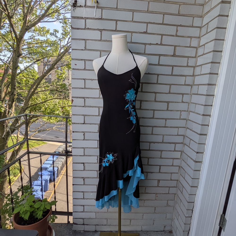 SoldElegant Black and Blue Halter Dress